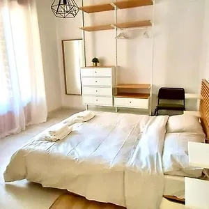 A Quattro Passi Dal Centro Bologna